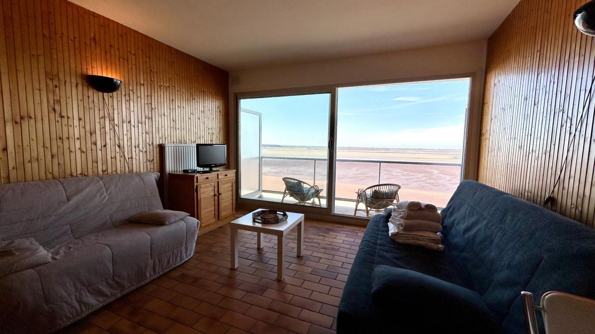 Studio Avec Balcon, Vue Panoramique Sur La Baie 르크로토이 외부 사진